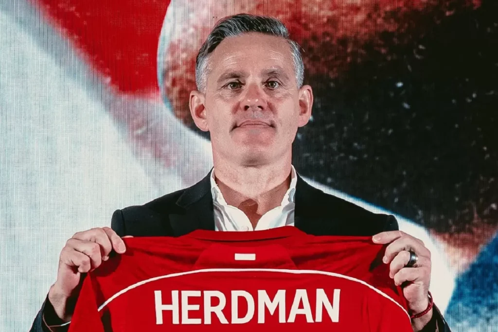 John Herdman Jersey Timnas Indonesia