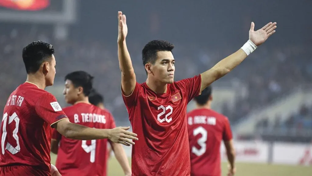 Pemain Timnas Vietnam Nguyen Tien Linh