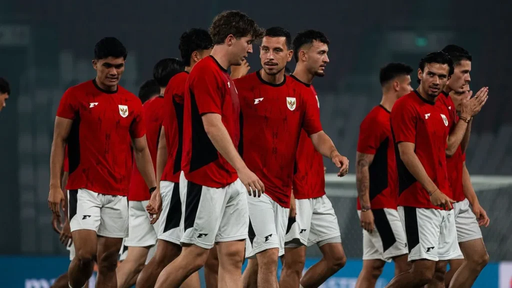 Pemain timnas Indonesia saat latihan